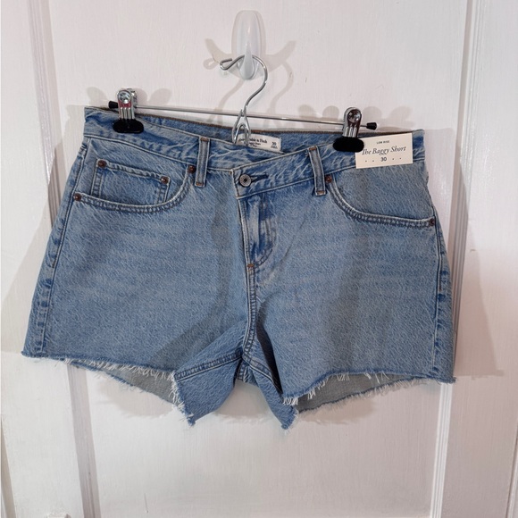 Abercrombie & Fitch Light Blue Jean Shorts shortie Denim - Picture 1 of 8
